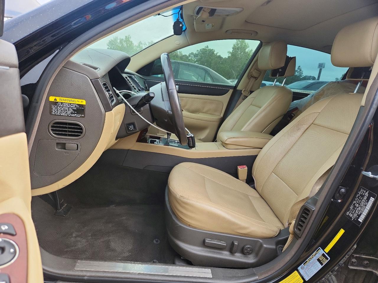Hyundai Genesis 3.8l