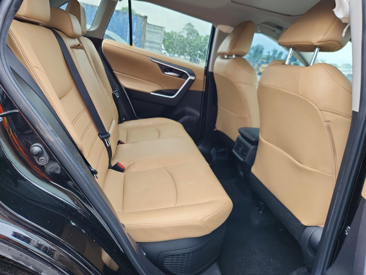 Toyota RAV4 Xle Premium