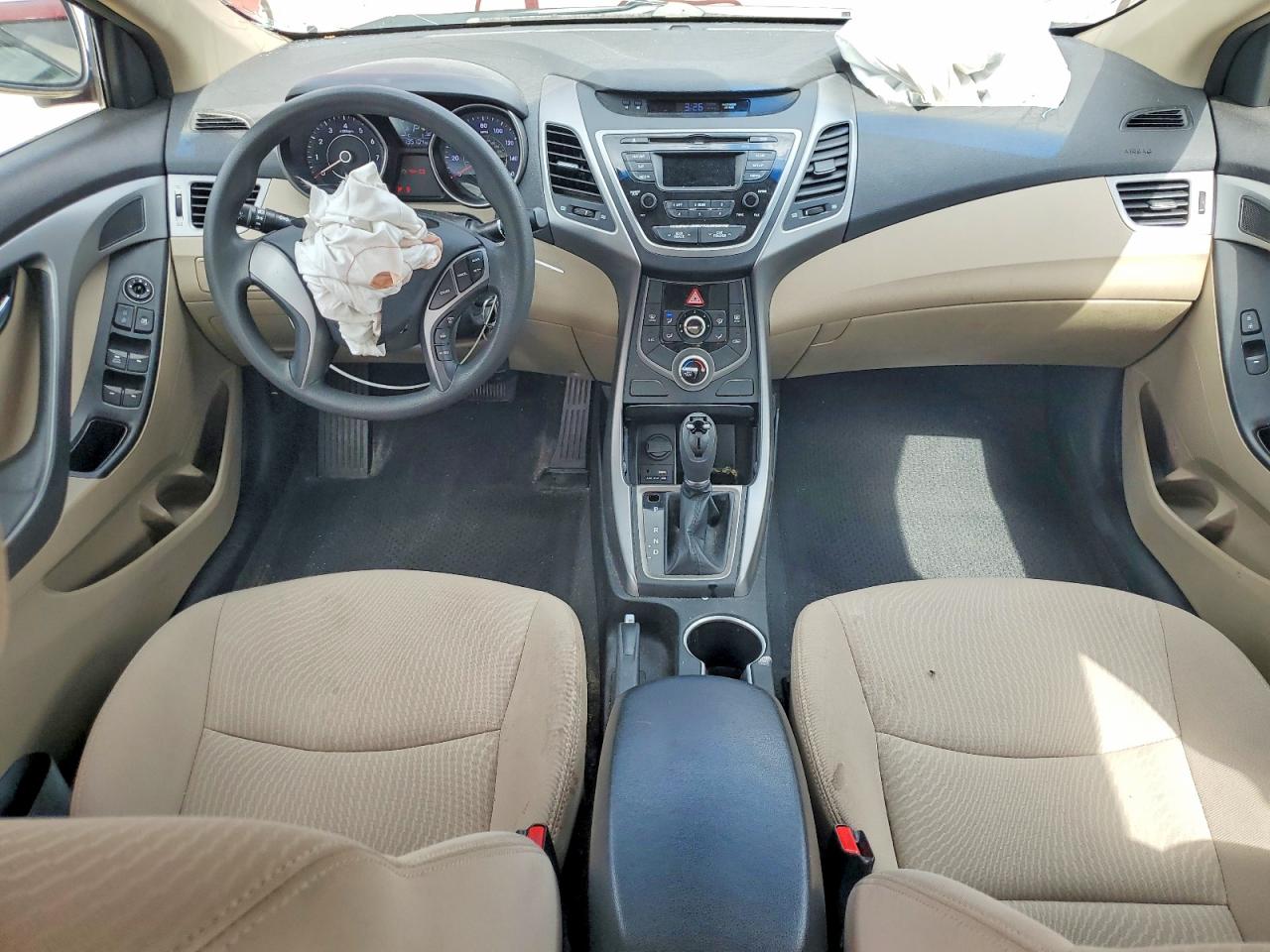 Hyundai ELANTRA Se