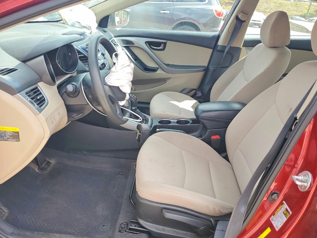 Hyundai ELANTRA Se