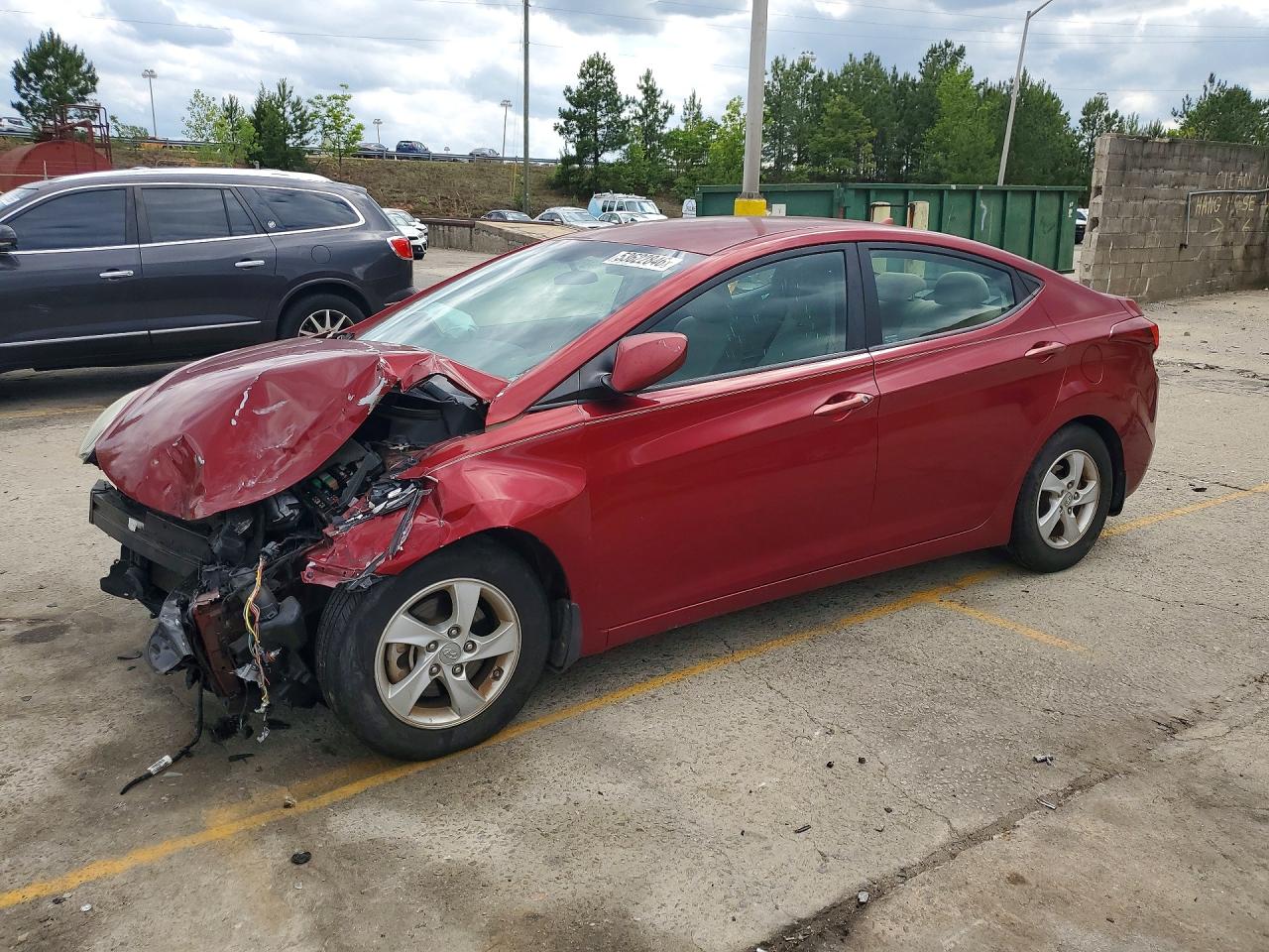 Salvage Hyundai ELANTRA Image