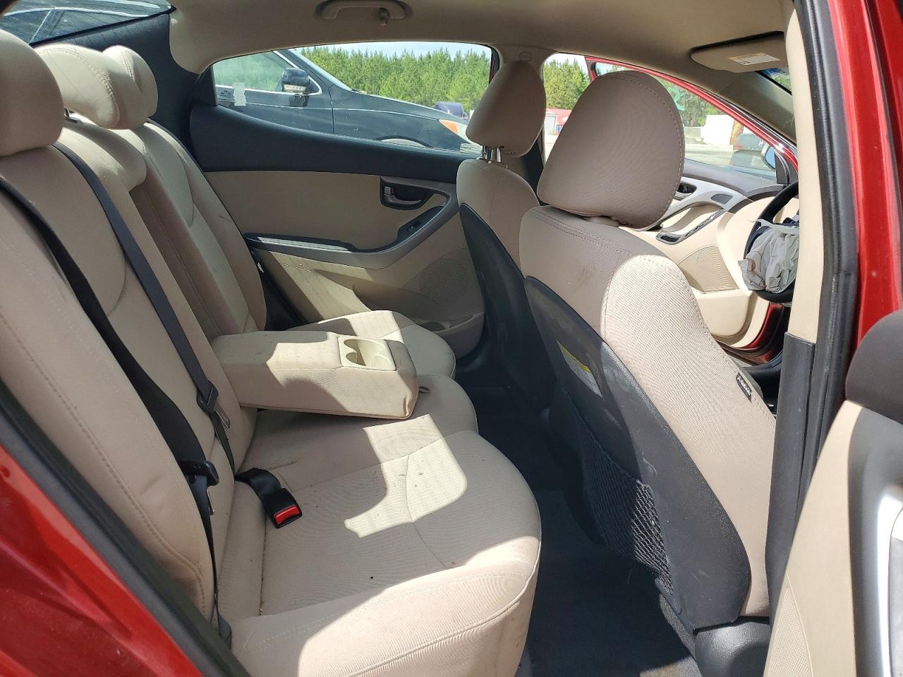 Hyundai ELANTRA Se