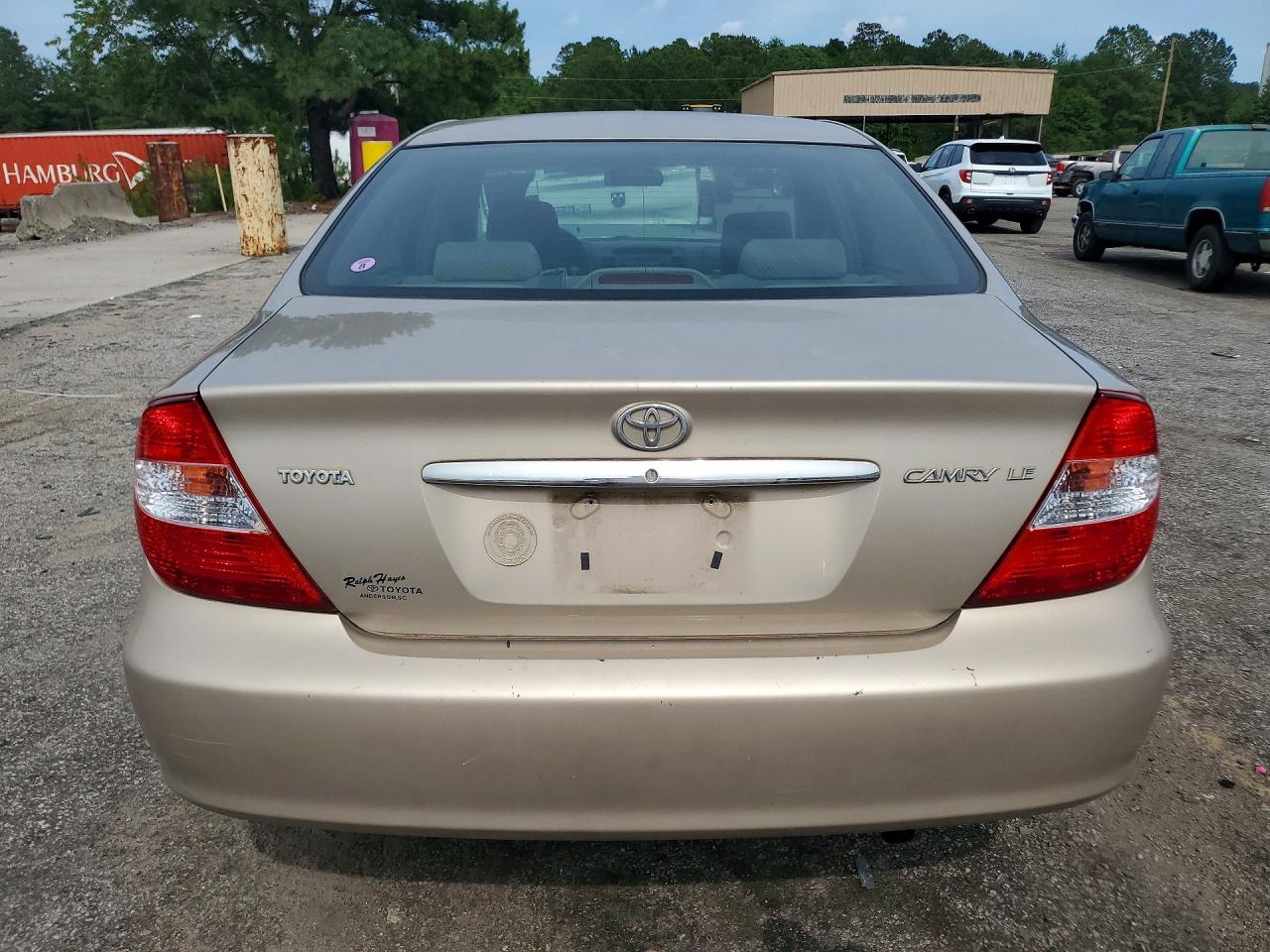 Toyota Camry Le