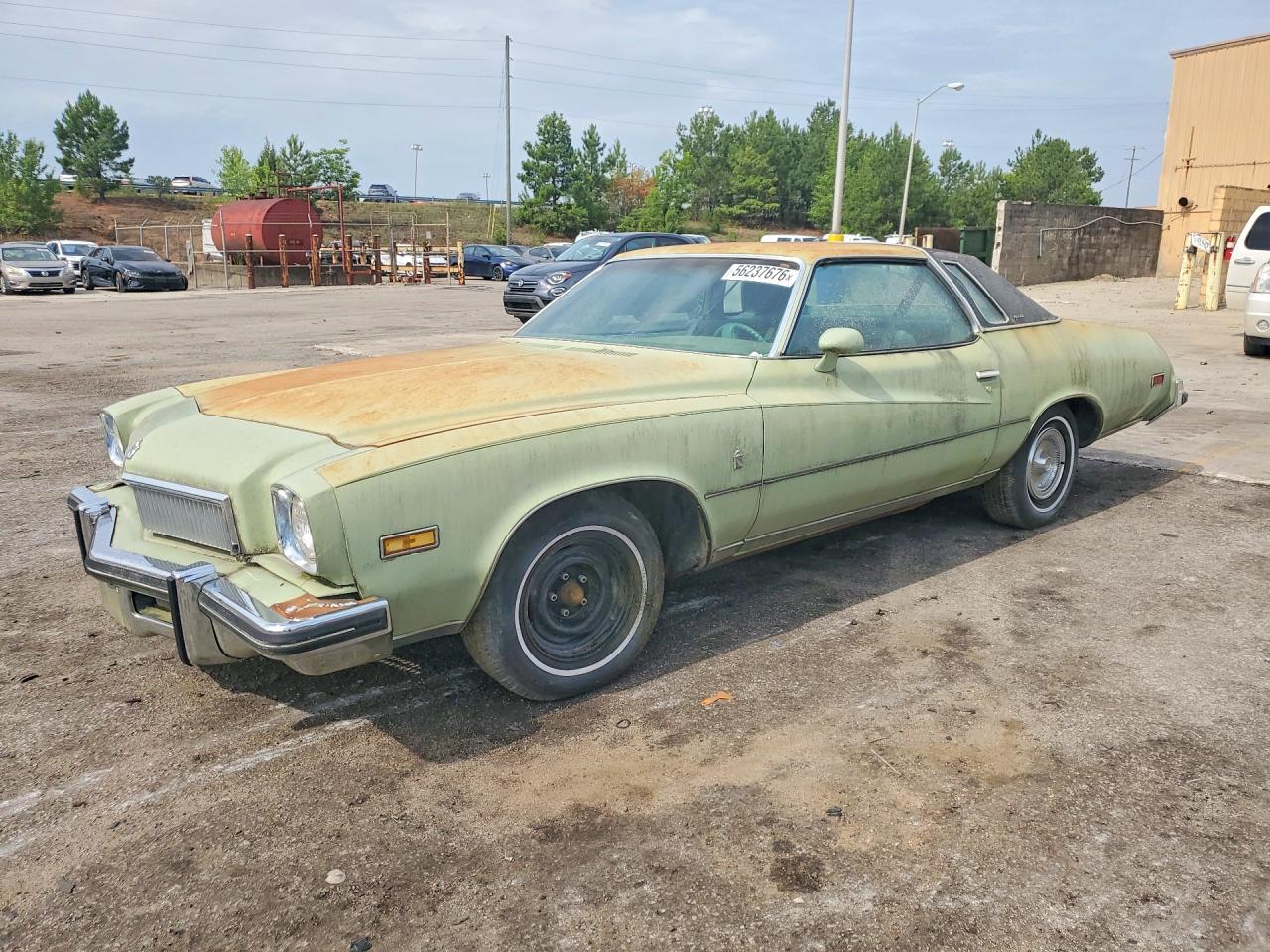 Salvage Buick Regal Image