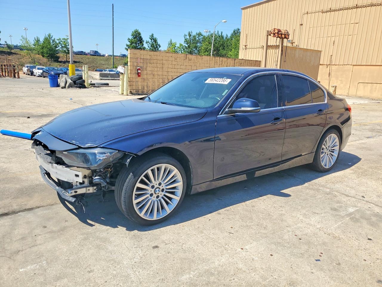 Salvage BMW 3 Series Image