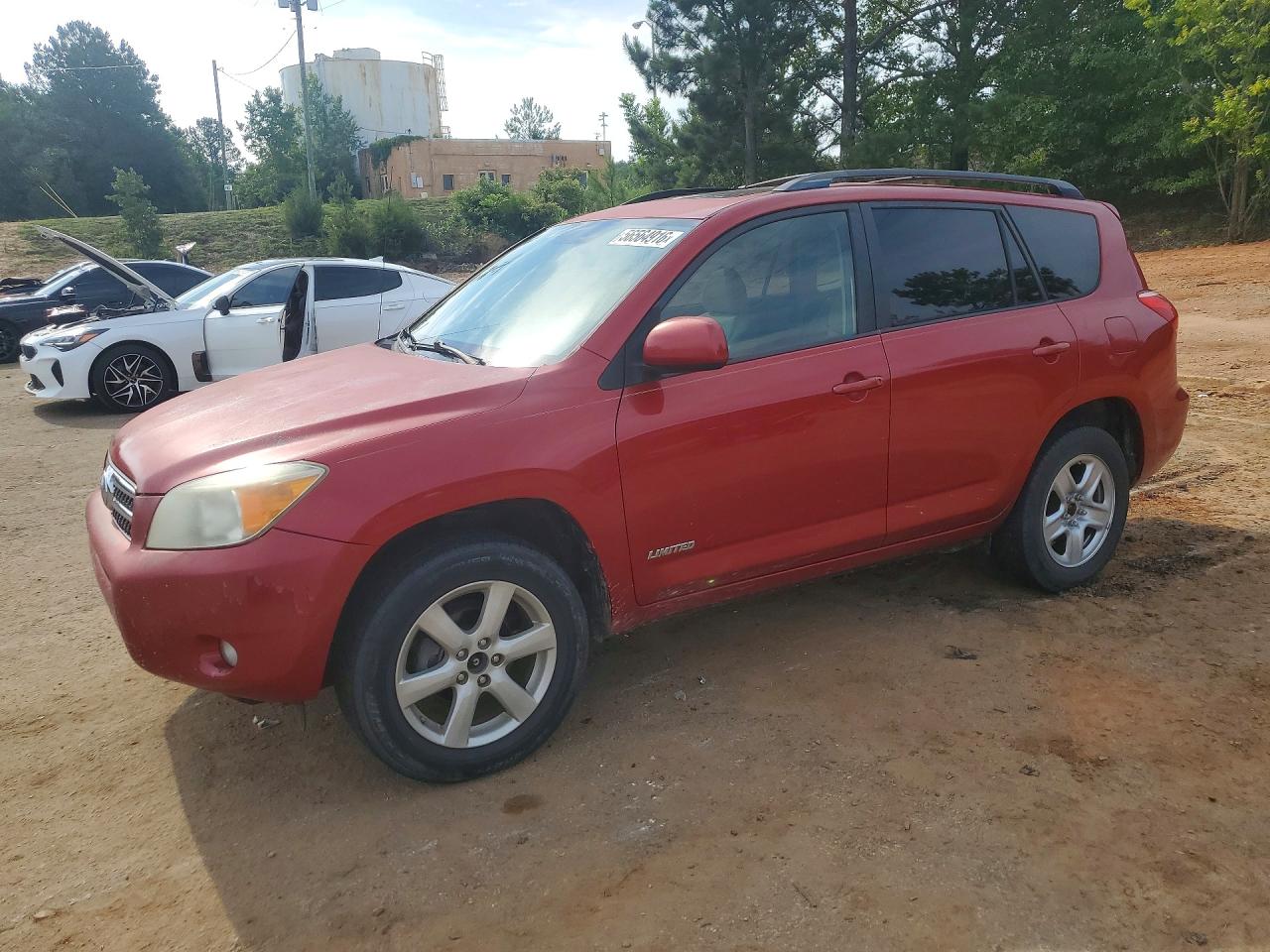 Salvage Toyota RAV4 Image