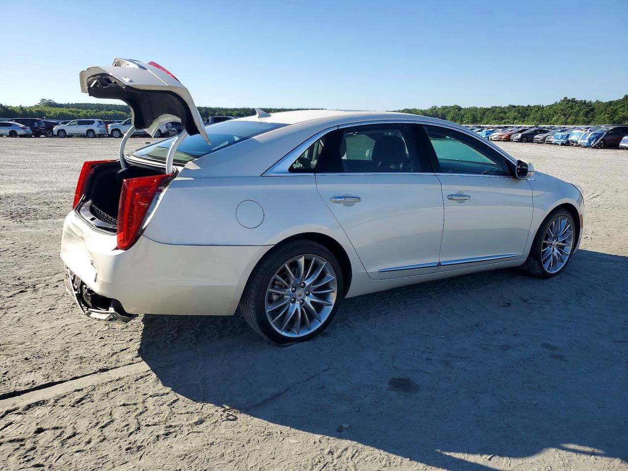 Cadillac XTS Platinum
