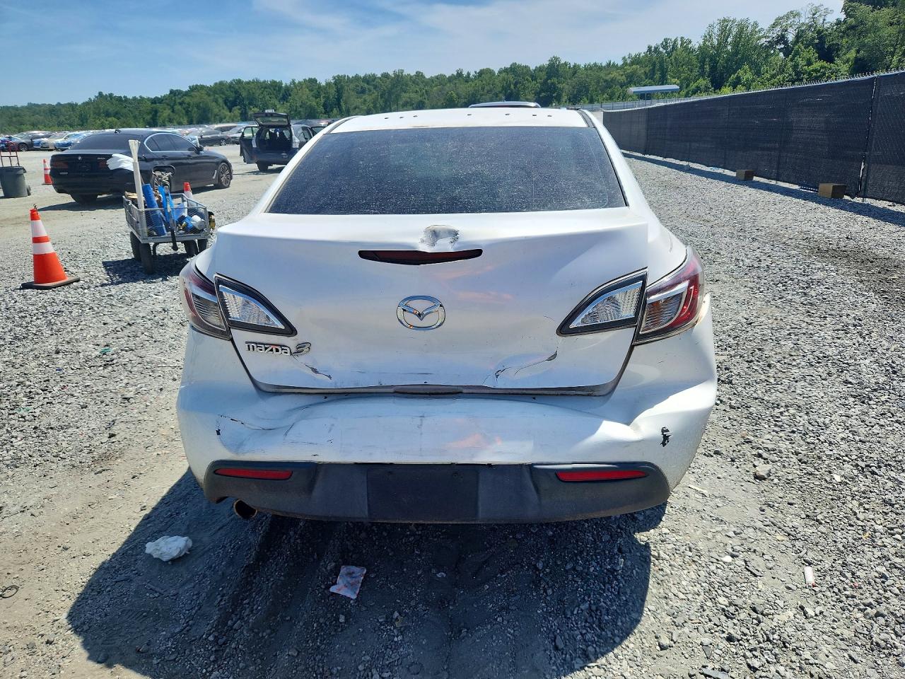 Mazda 3 I