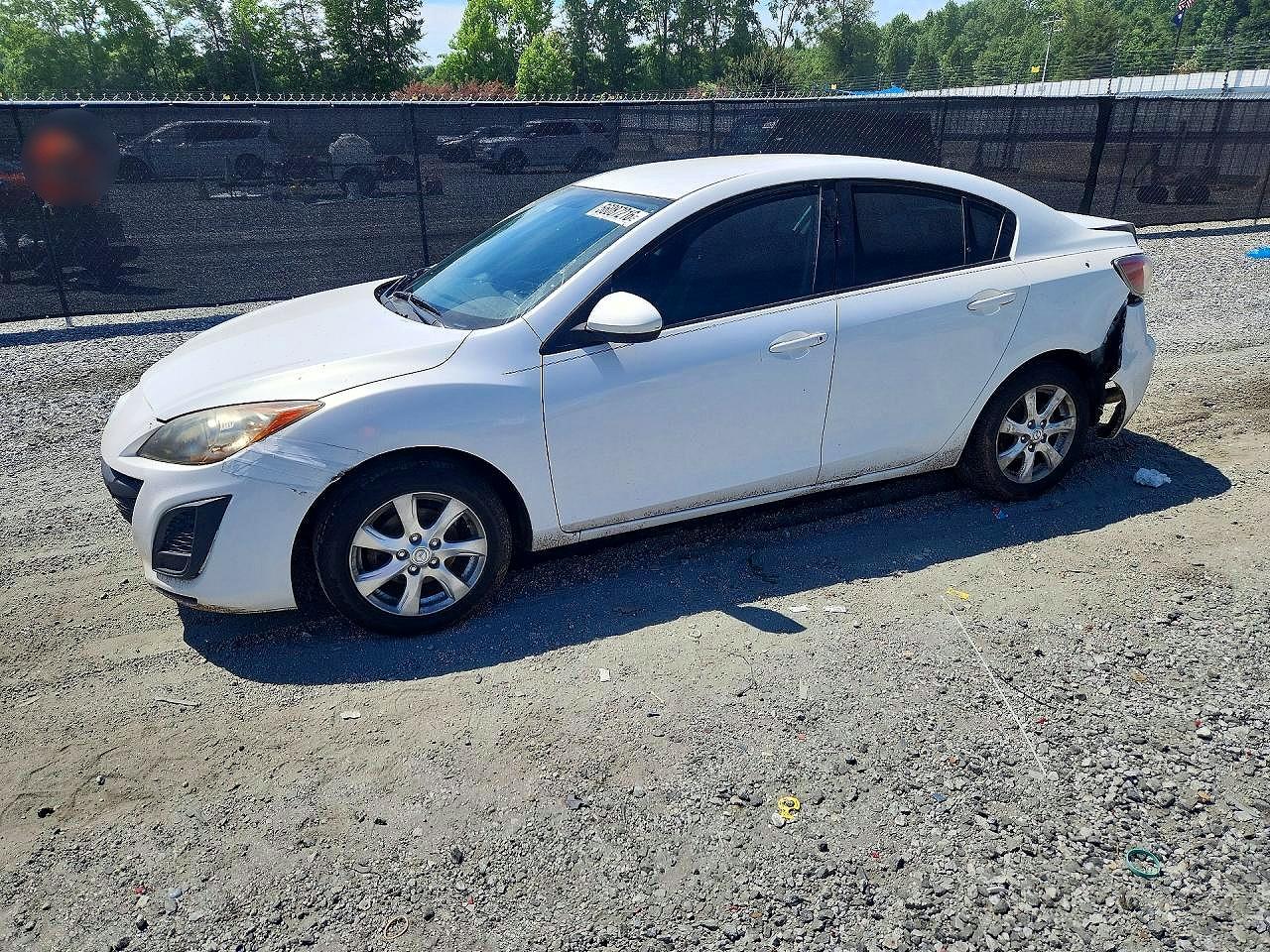 Salvage Mazda 3 Image