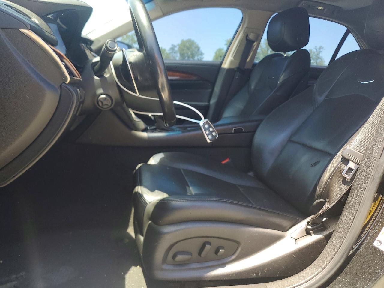 Cadillac CTS Luxury Collection