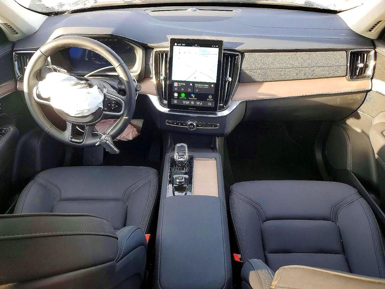 Volvo XC90 Plus