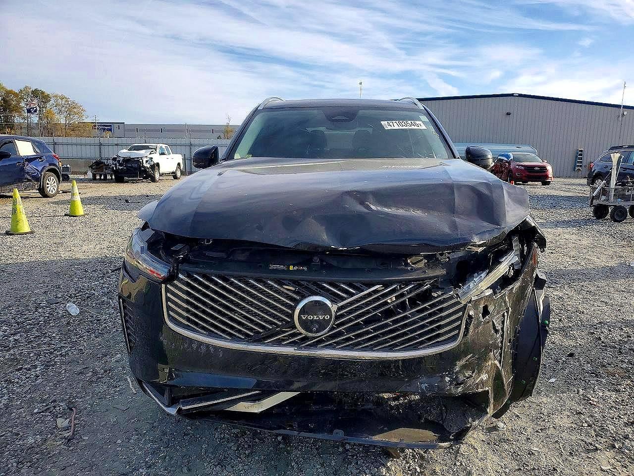 Volvo XC90 Plus