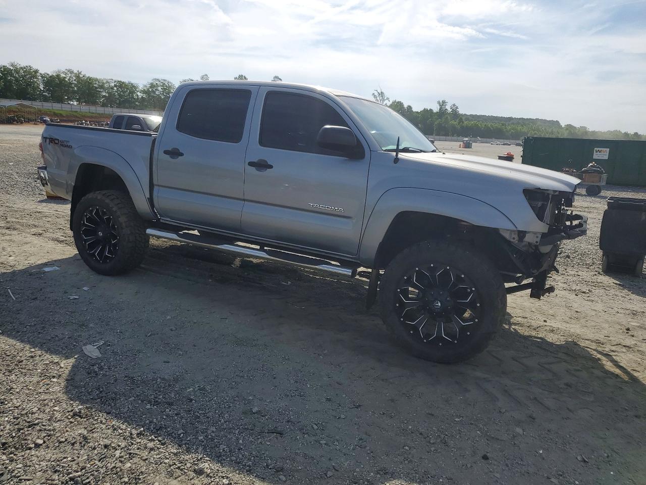 Toyota Tacoma V6