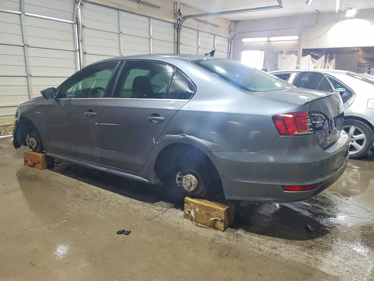 Volkswagen Jetta Hybrid