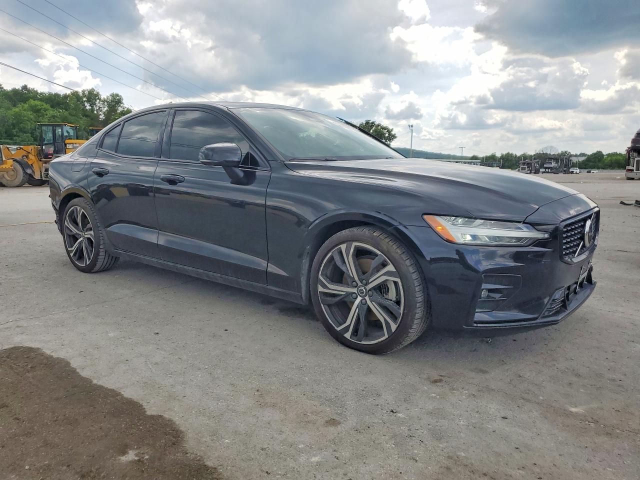 Volvo S60 Core
