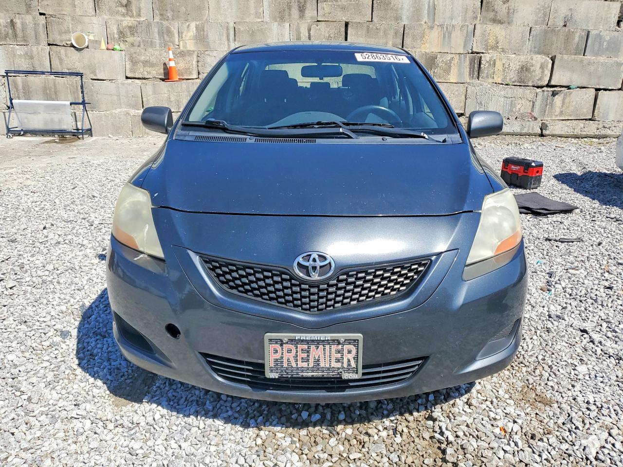 Toyota Yaris Base