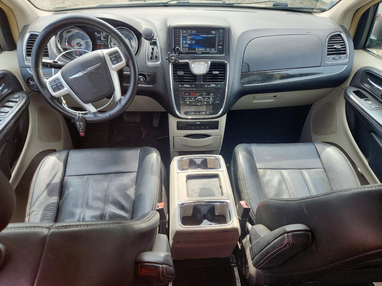 Chrysler Minivan Touring L