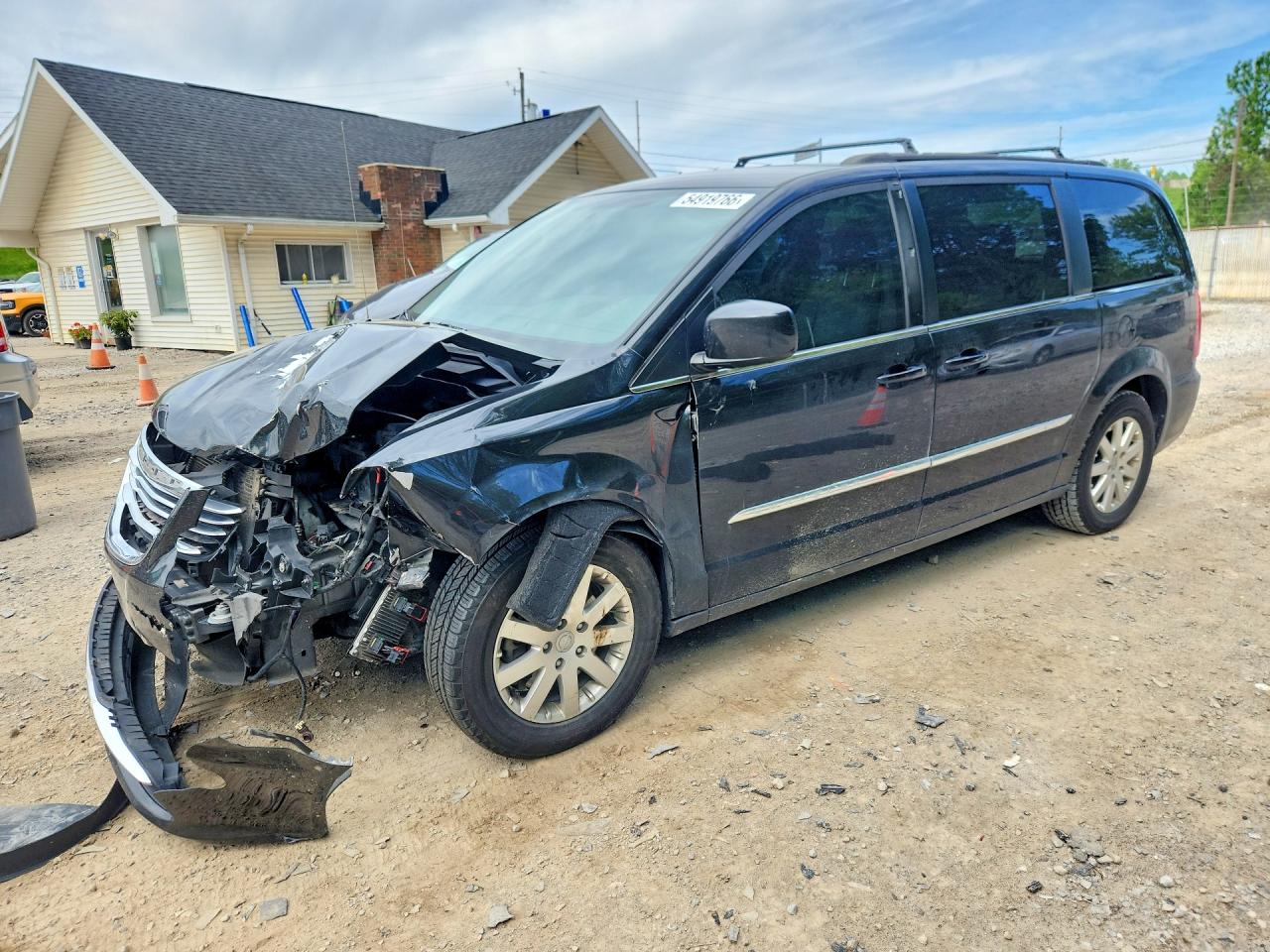 Salvage Chrysler Minivan Image