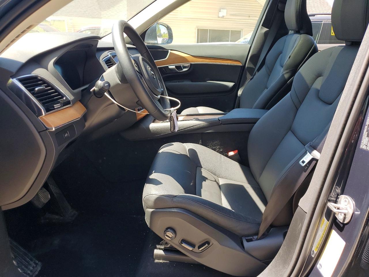 Volvo XC90 Plus