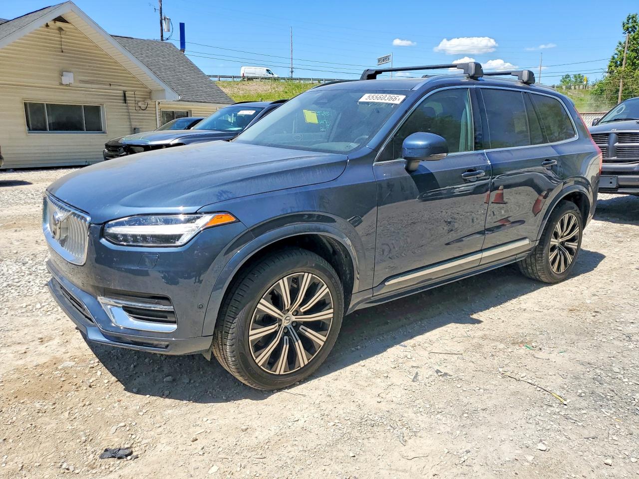 Salvage Volvo XC90 Image