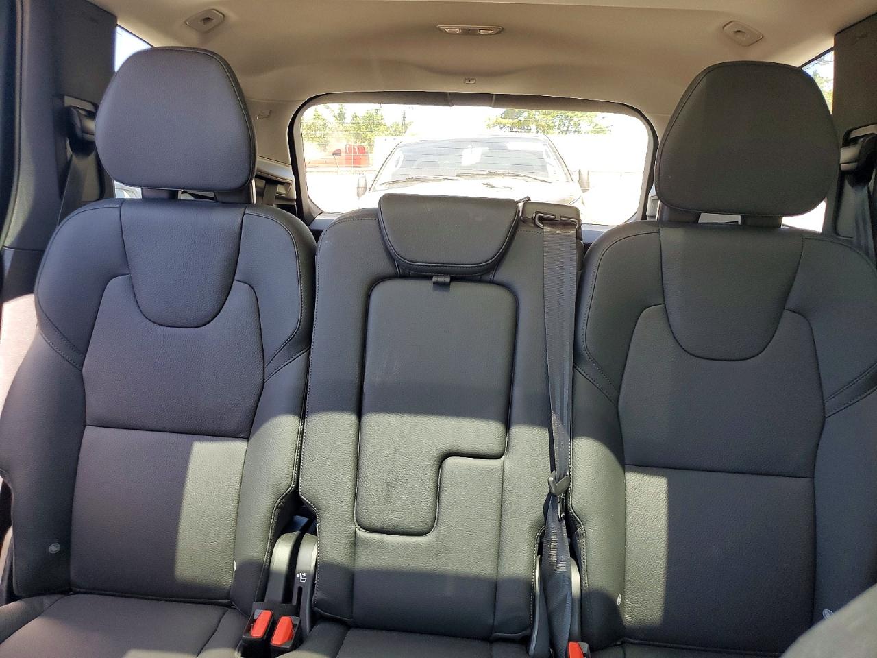 Volvo XC90 Plus