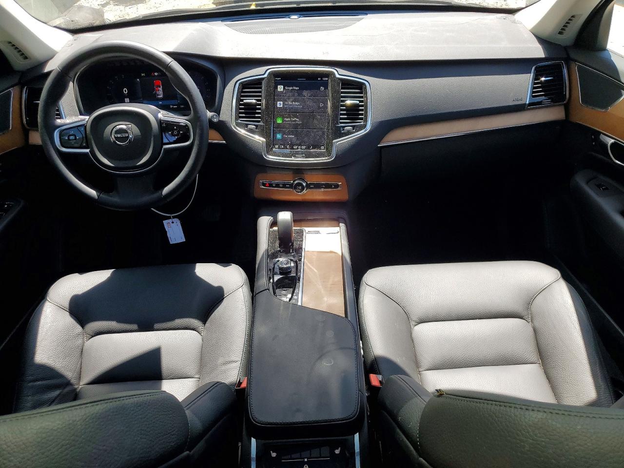 Volvo XC90 Plus