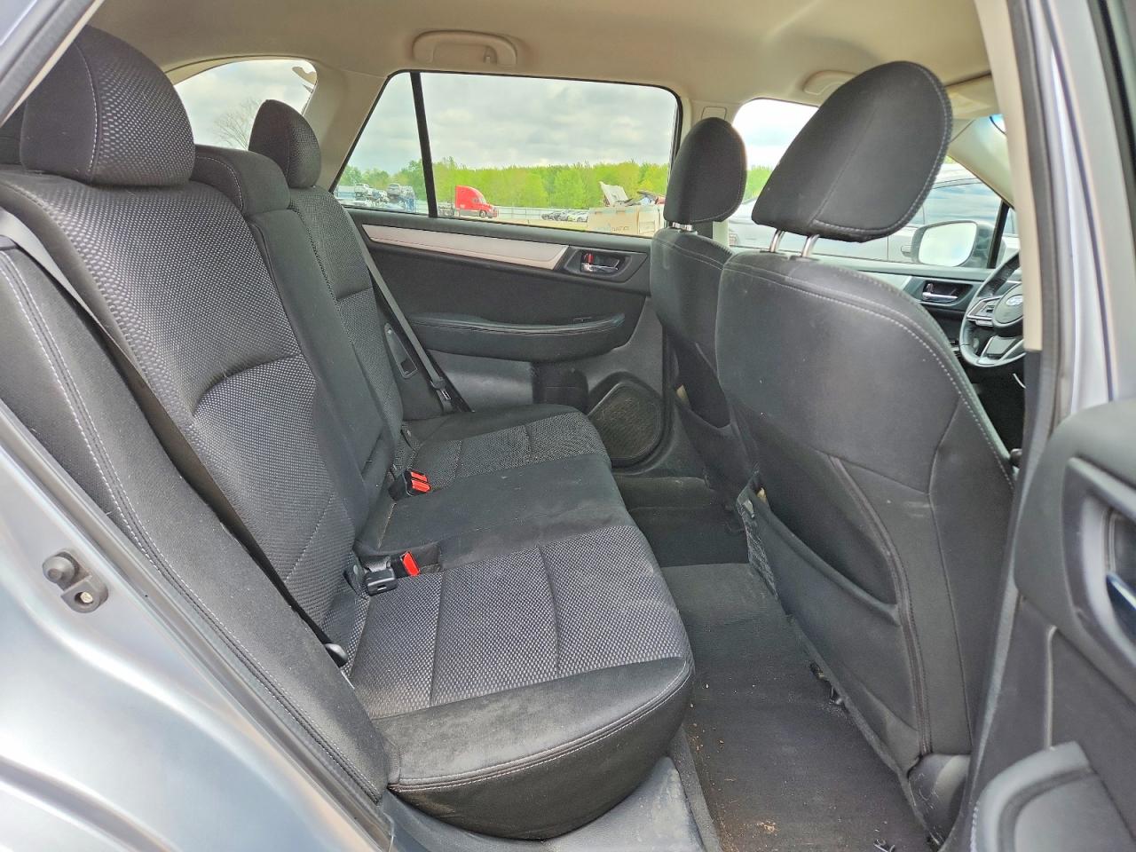 Subaru Outback 2.5i Premium