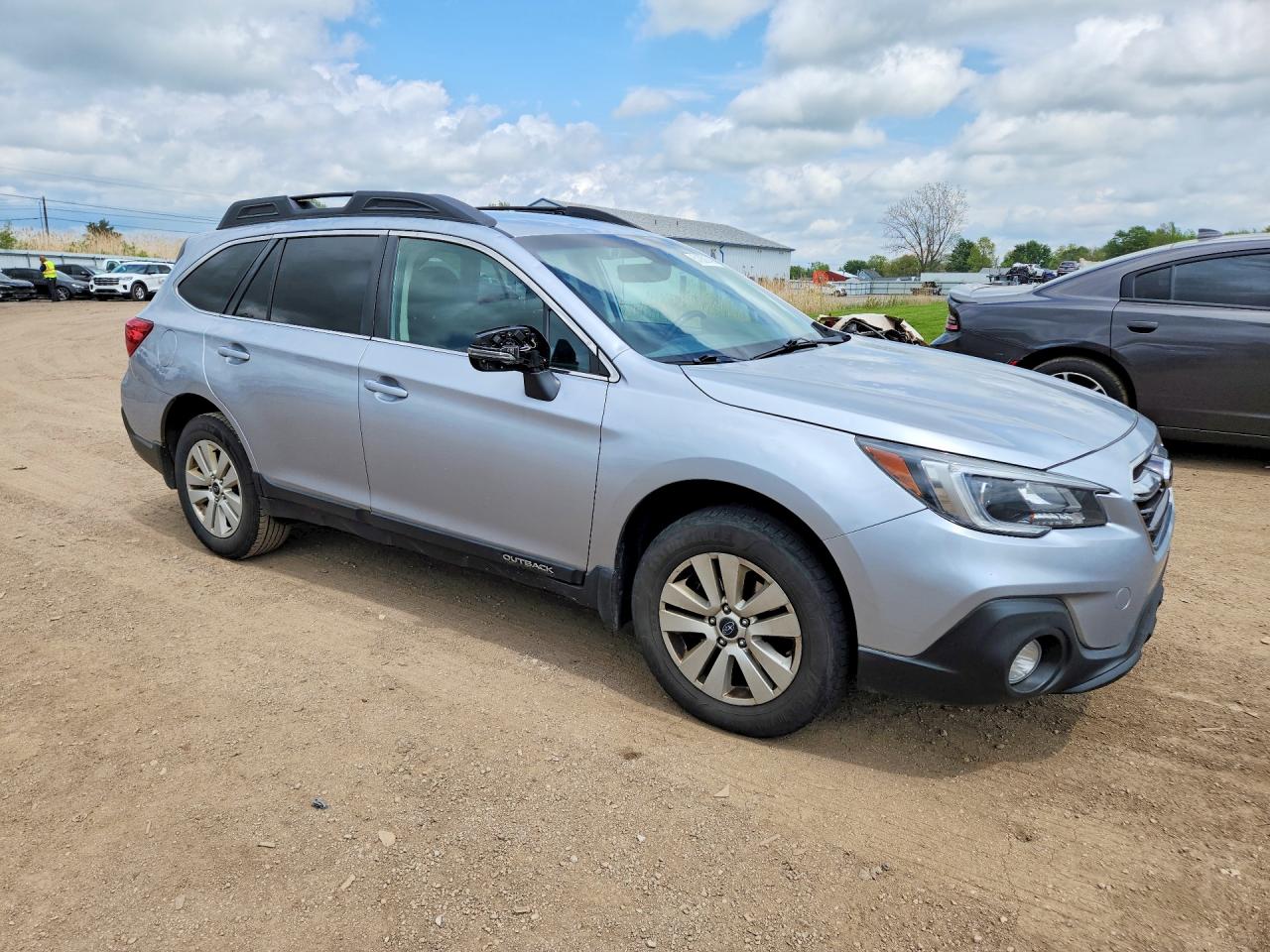 Subaru Outback 2.5i Premium