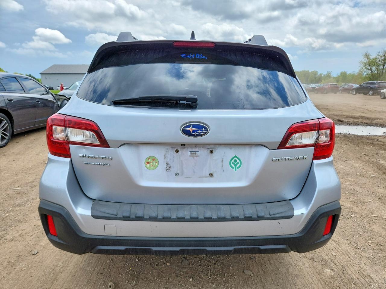 Subaru Outback 2.5i Premium