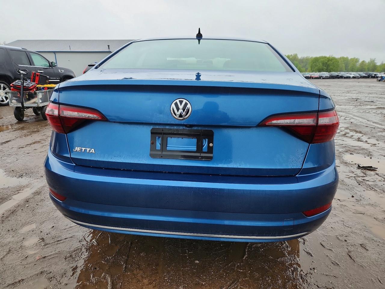 Volkswagen Jetta S