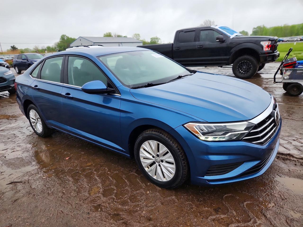 Volkswagen Jetta S