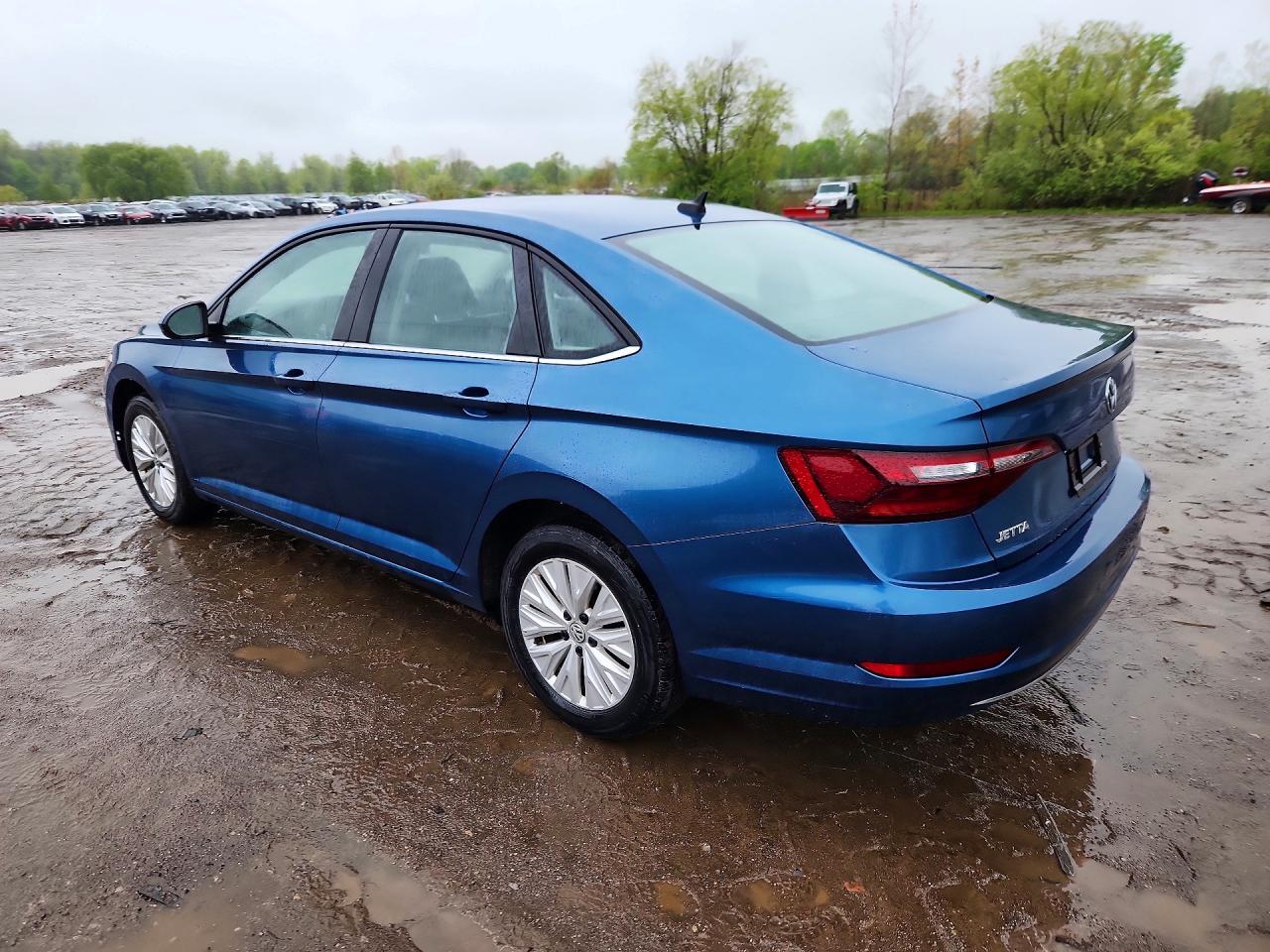 Volkswagen Jetta S