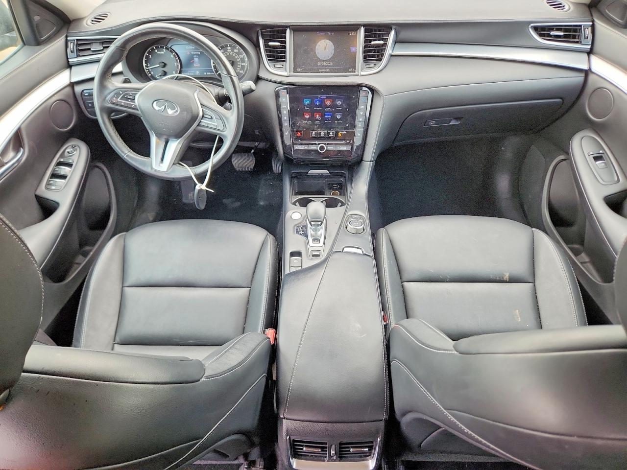 INFINITI Qx Luxe