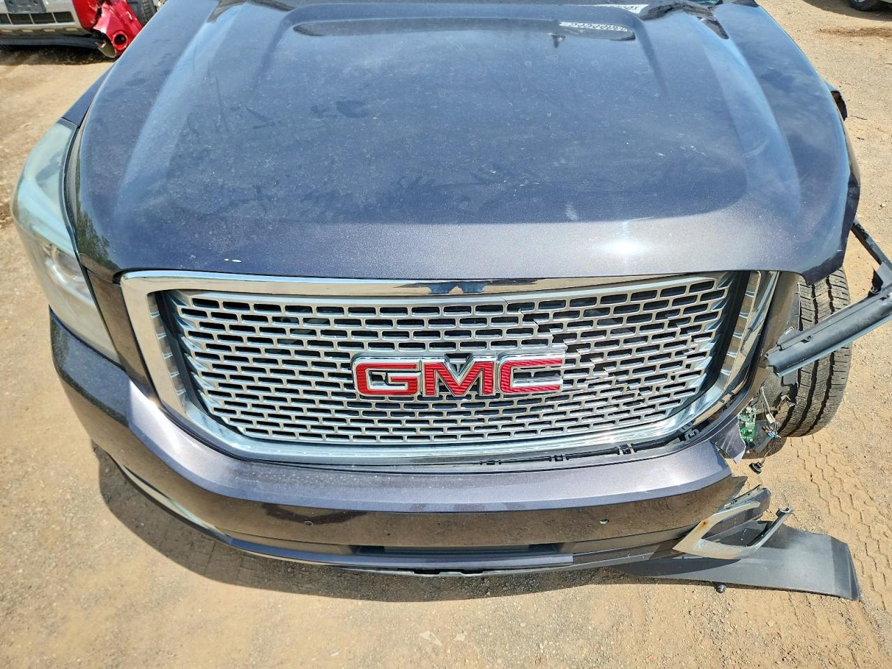 GMC Yukon K1500 Slt