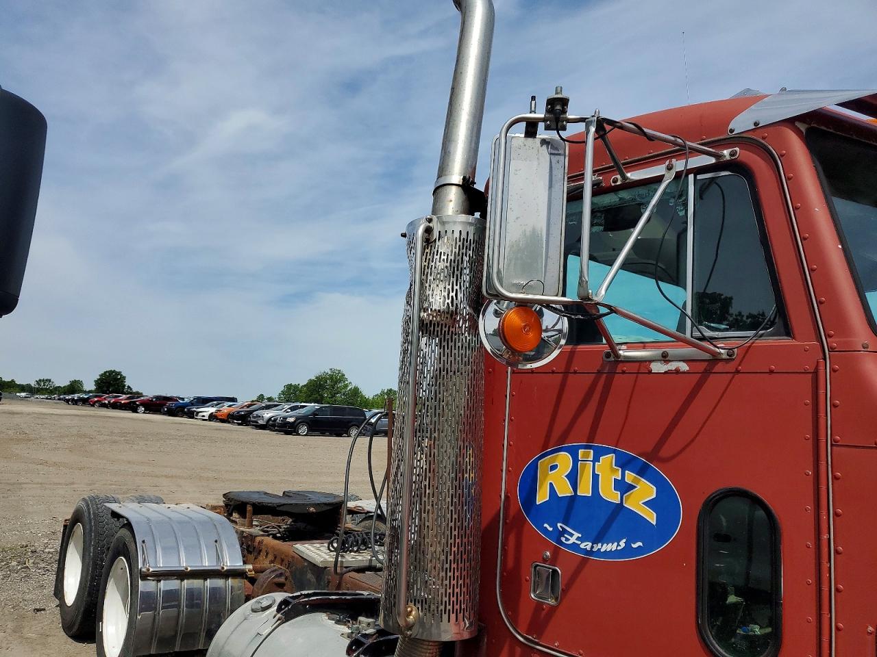 Peterbilt 377