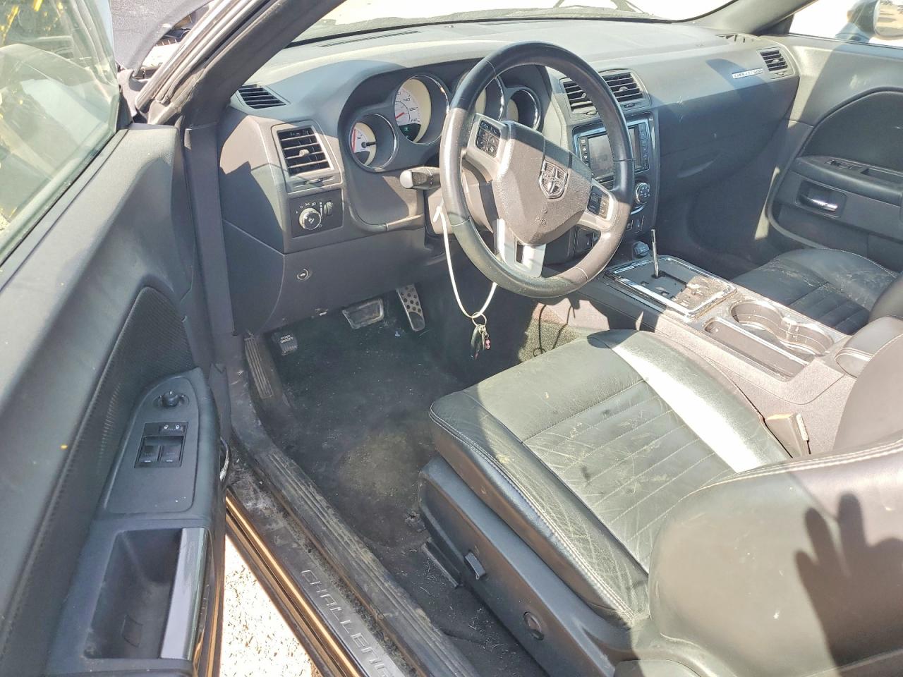 Dodge Challenger Sxt