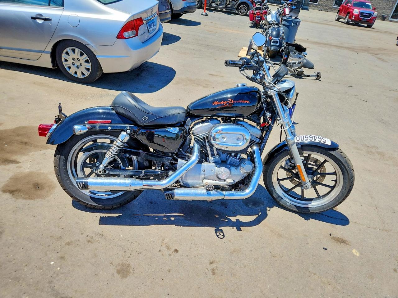 Salvage Harley-Davidson Xl Image
