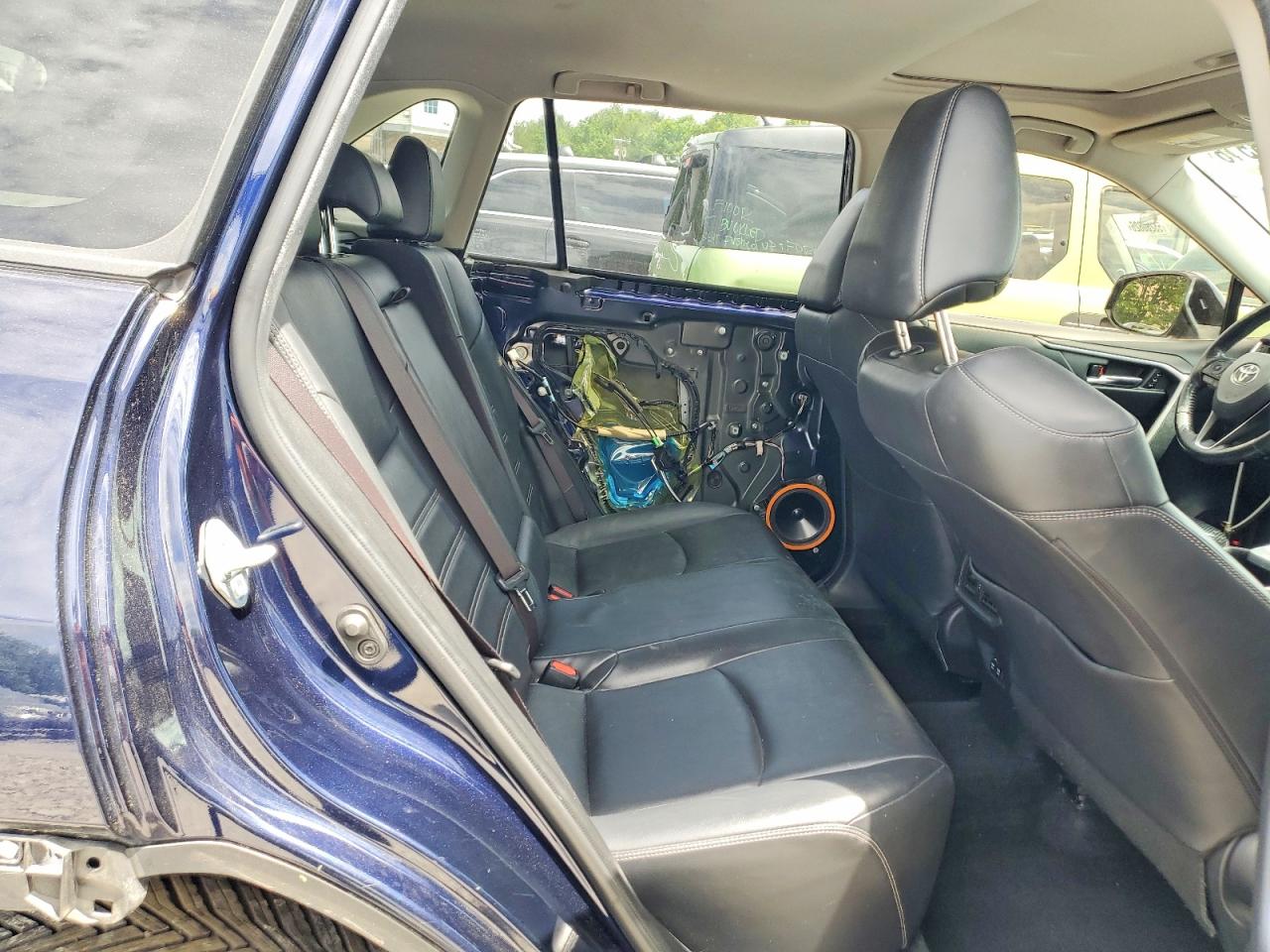 Toyota RAV4 Xle Premium