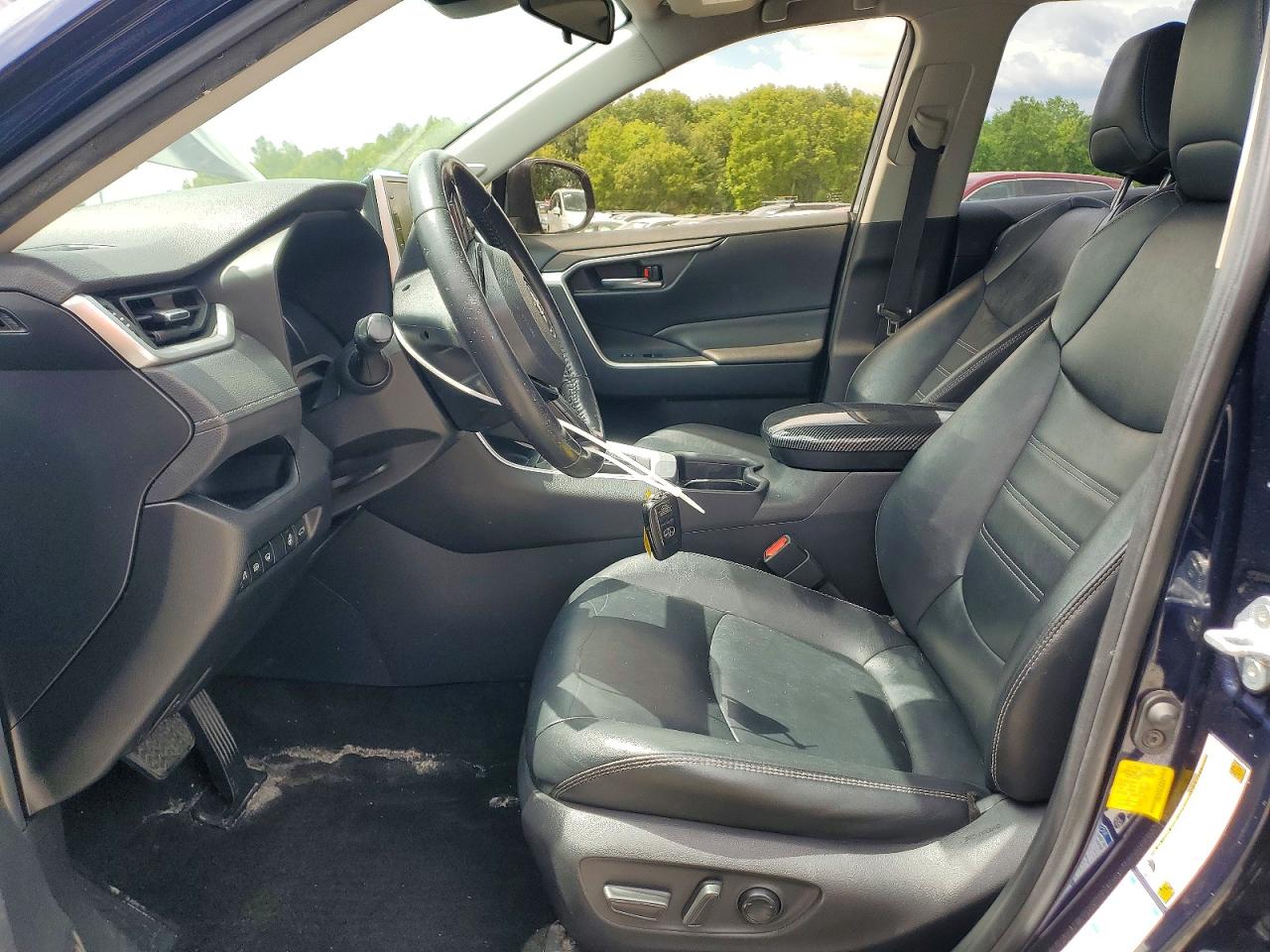 Toyota RAV4 Xle Premium