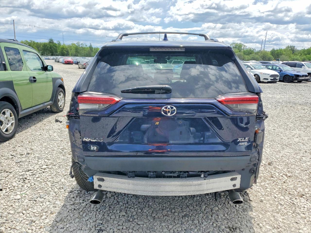 Toyota RAV4 Xle Premium