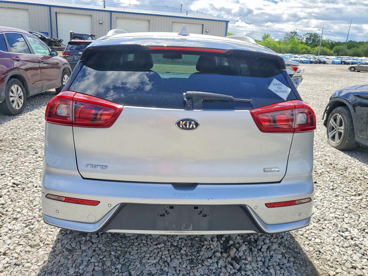 Kia Niro Ex