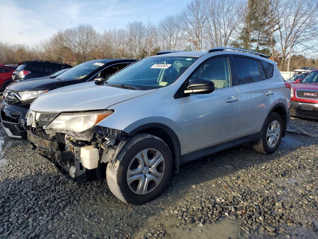 Salvage Toyota RAV4 Image