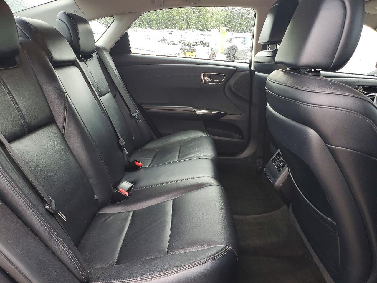 Toyota Avalon Xle Premium