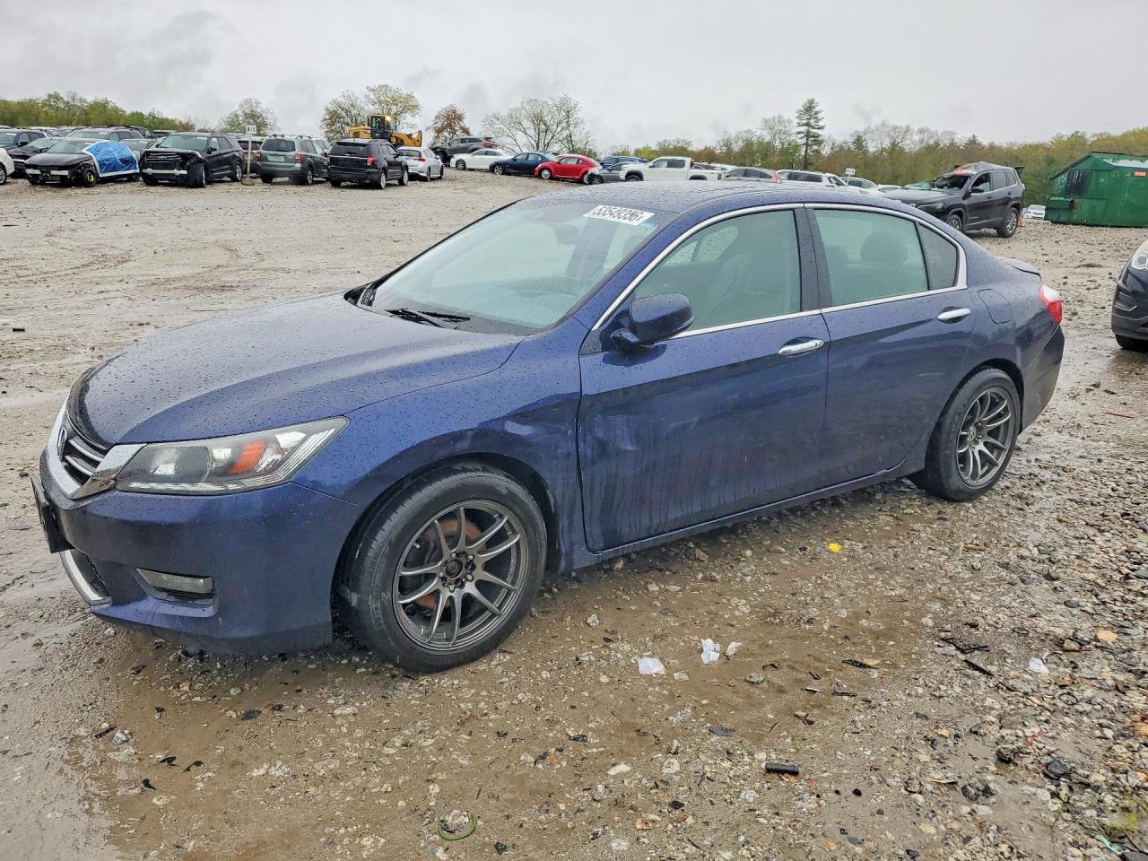 Salvage Honda Accord Image