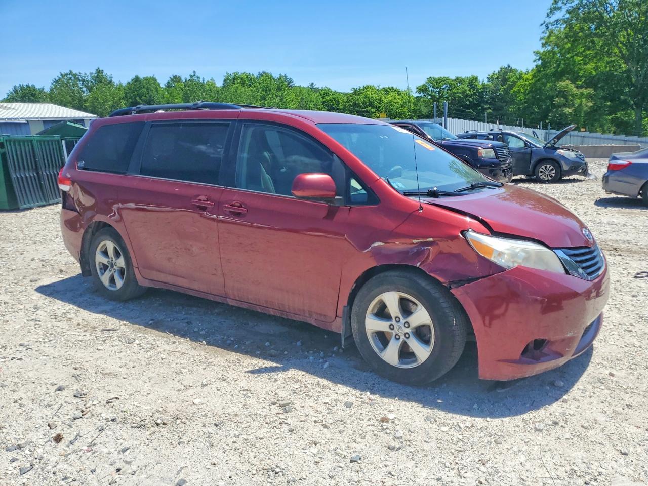 Toyota Sienna Le
