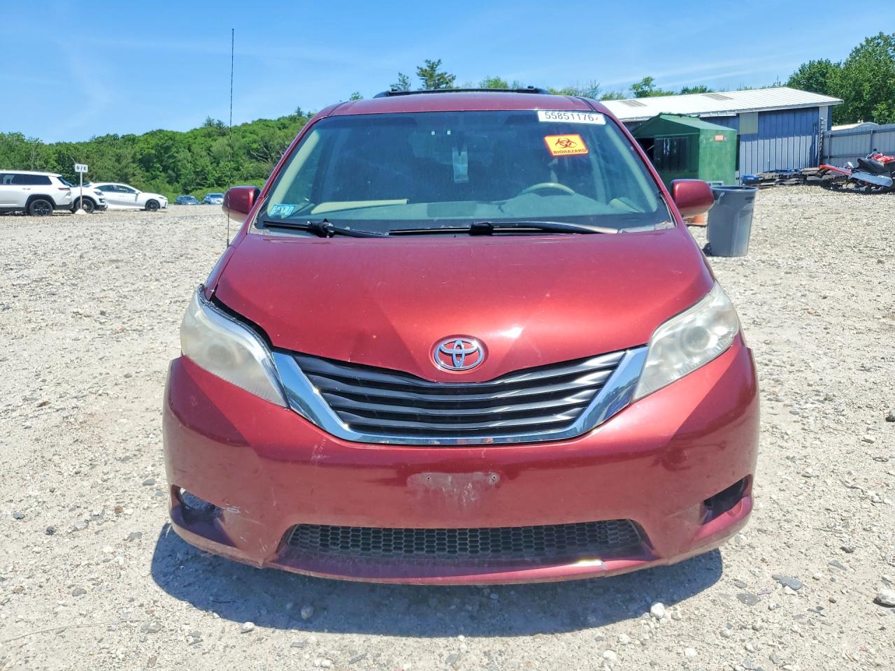 Toyota Sienna Le
