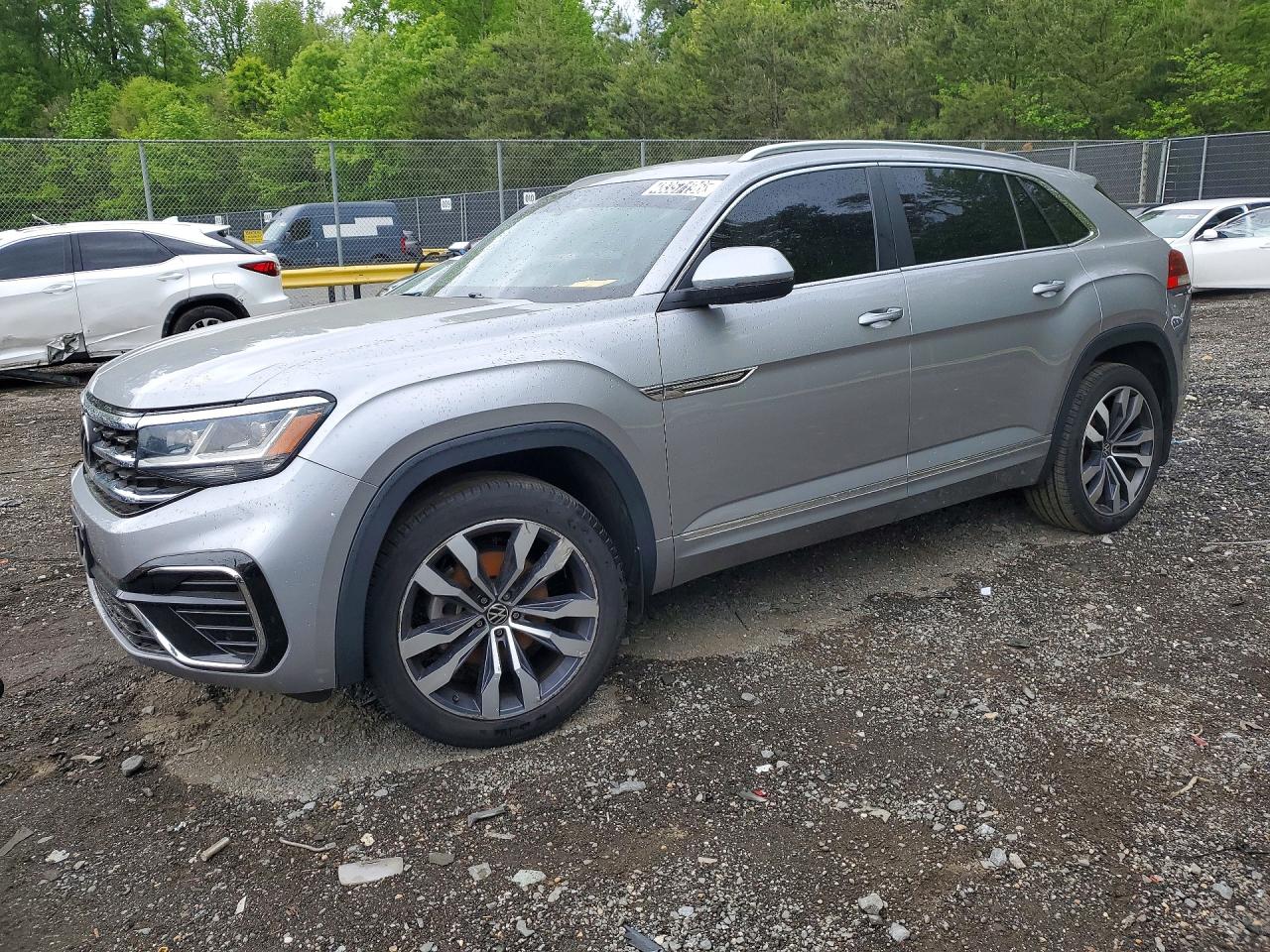 Salvage Volkswagen Atlas Image