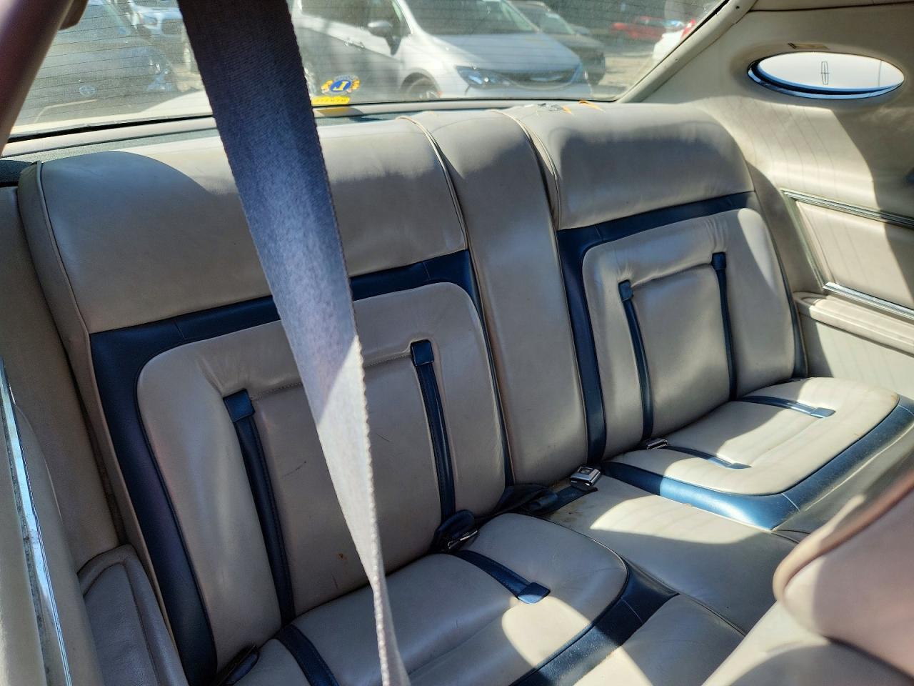 Lincoln Continental