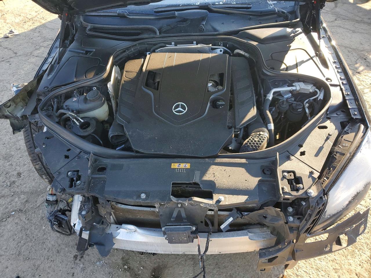 Mercedes-Benz S-Class 560 4matic