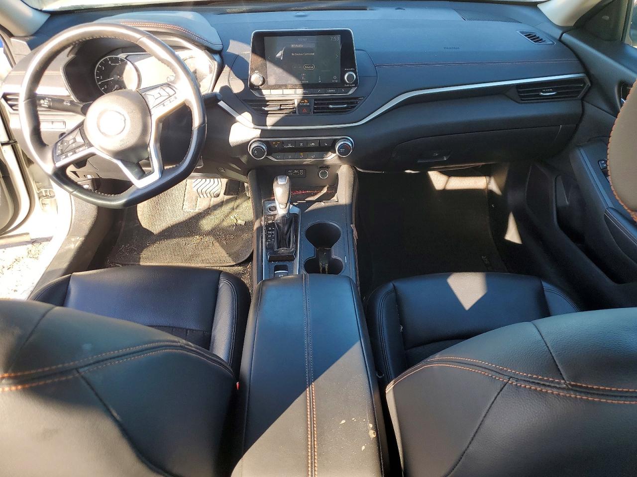 Nissan Altima Sr